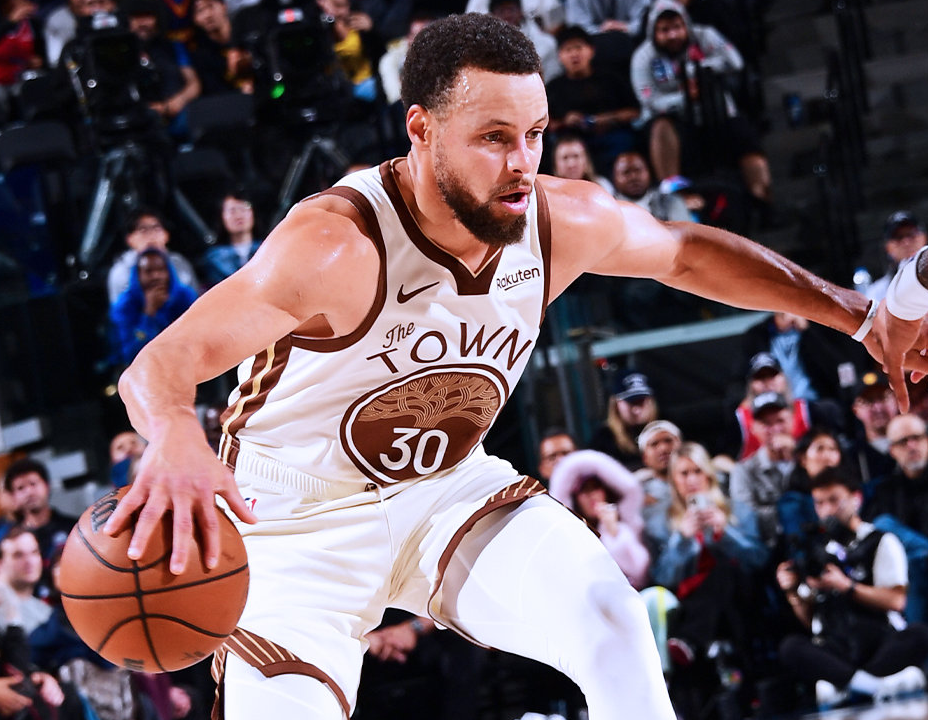 苹果下载-库里空砍38分，勇士不敌独行侠！库明加也受伤，科尔固执己见